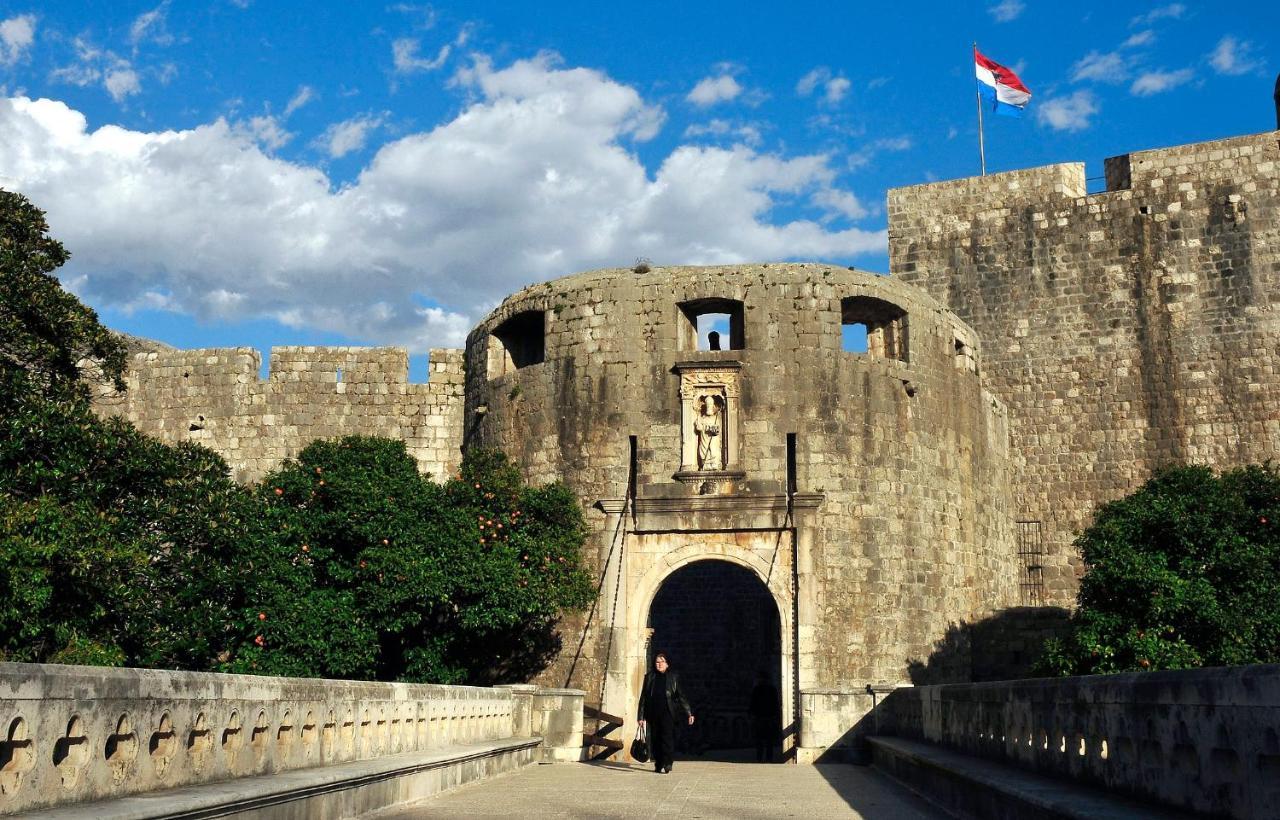 Red Keep *